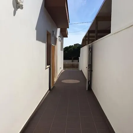 Casetta Girasole A Due Passi Dal Mare Capilungo