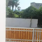 Casetta Girasole A Due Passi Dal Mare Capilungo