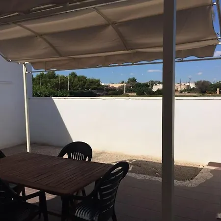 Casetta Girasole A Due Passi Dal Mare Capilungo